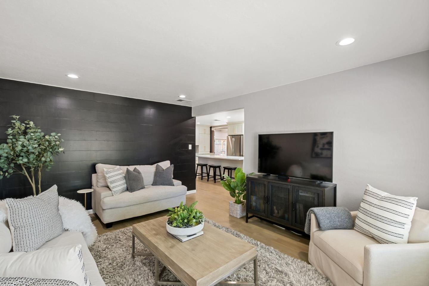 Detail Gallery Image 16 of 57 For 628 Kiowa Cir, San Jose,  CA 95123 - 4 Beds | 2 Baths