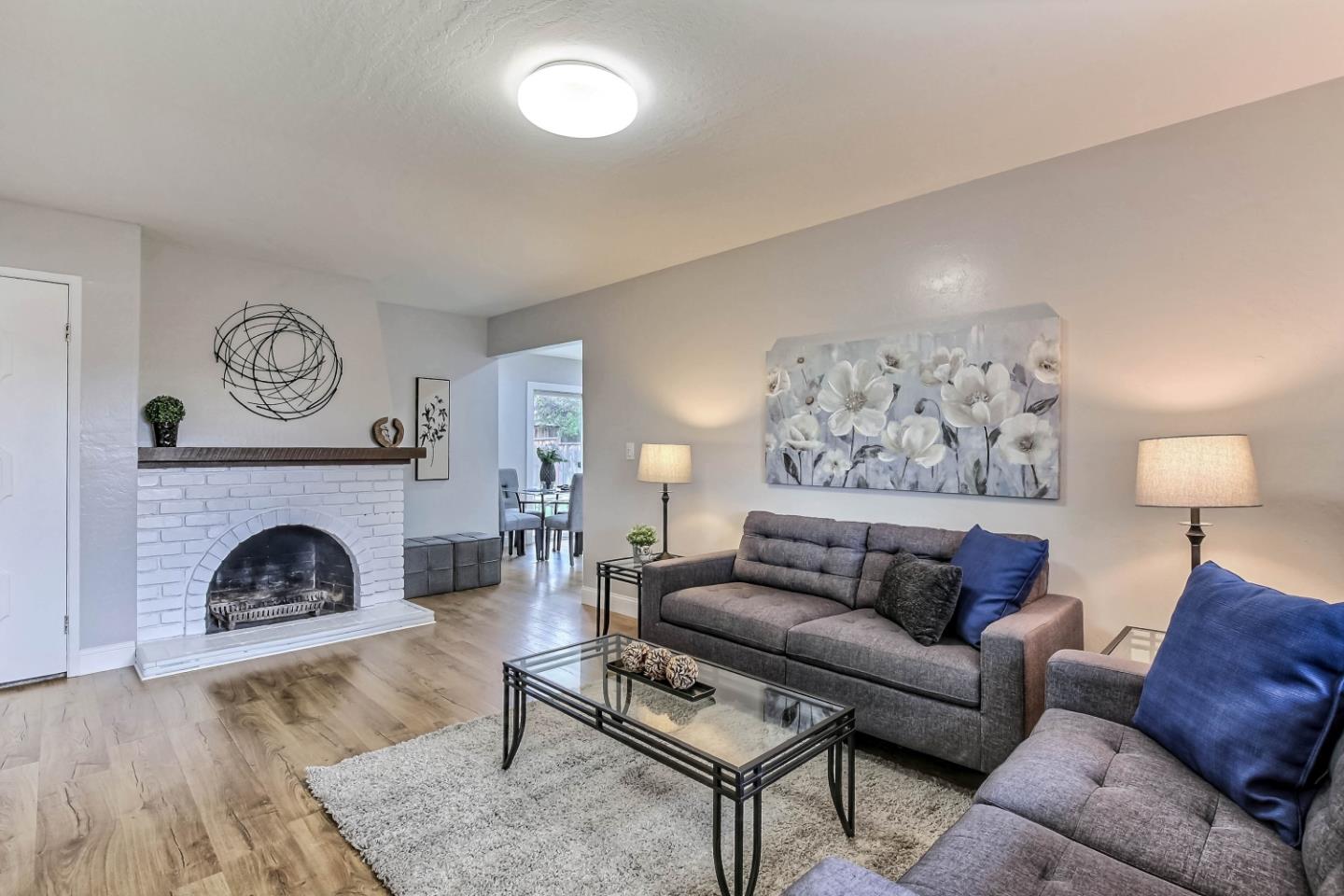 Detail Gallery Image 5 of 18 For 228 Copco Ln, San Jose,  CA 95123 - 4 Beds | 2 Baths