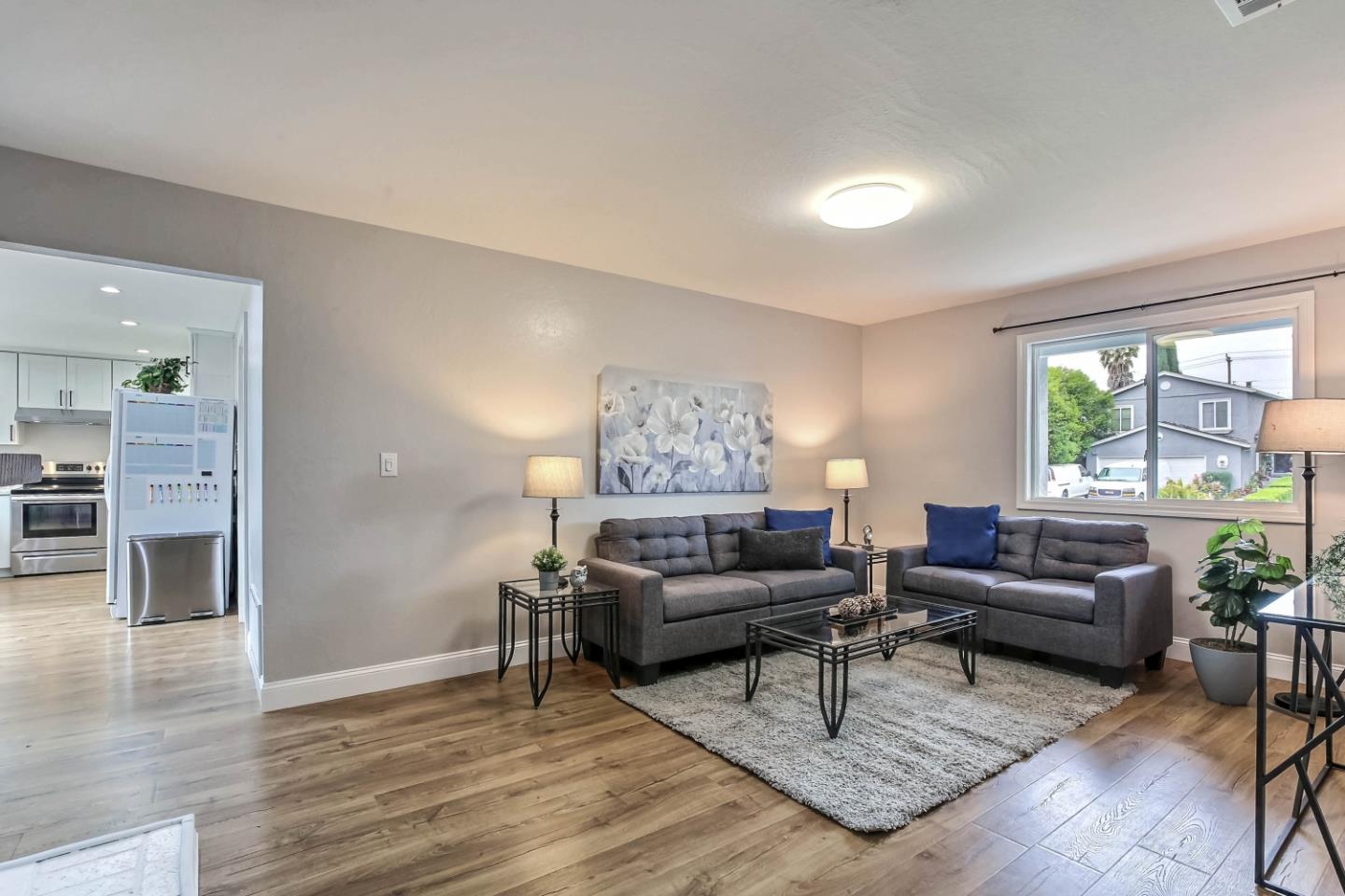 Detail Gallery Image 6 of 18 For 228 Copco Ln, San Jose,  CA 95123 - 4 Beds | 2 Baths