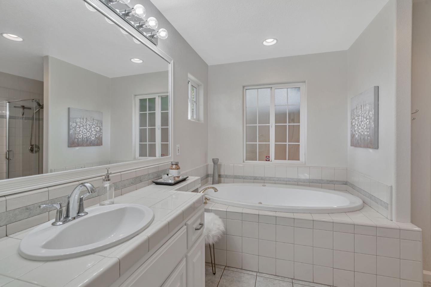 Detail Gallery Image 38 of 49 For 3233 Irlanda Way, San Jose,  CA 95124 - 5 Beds | 3 Baths