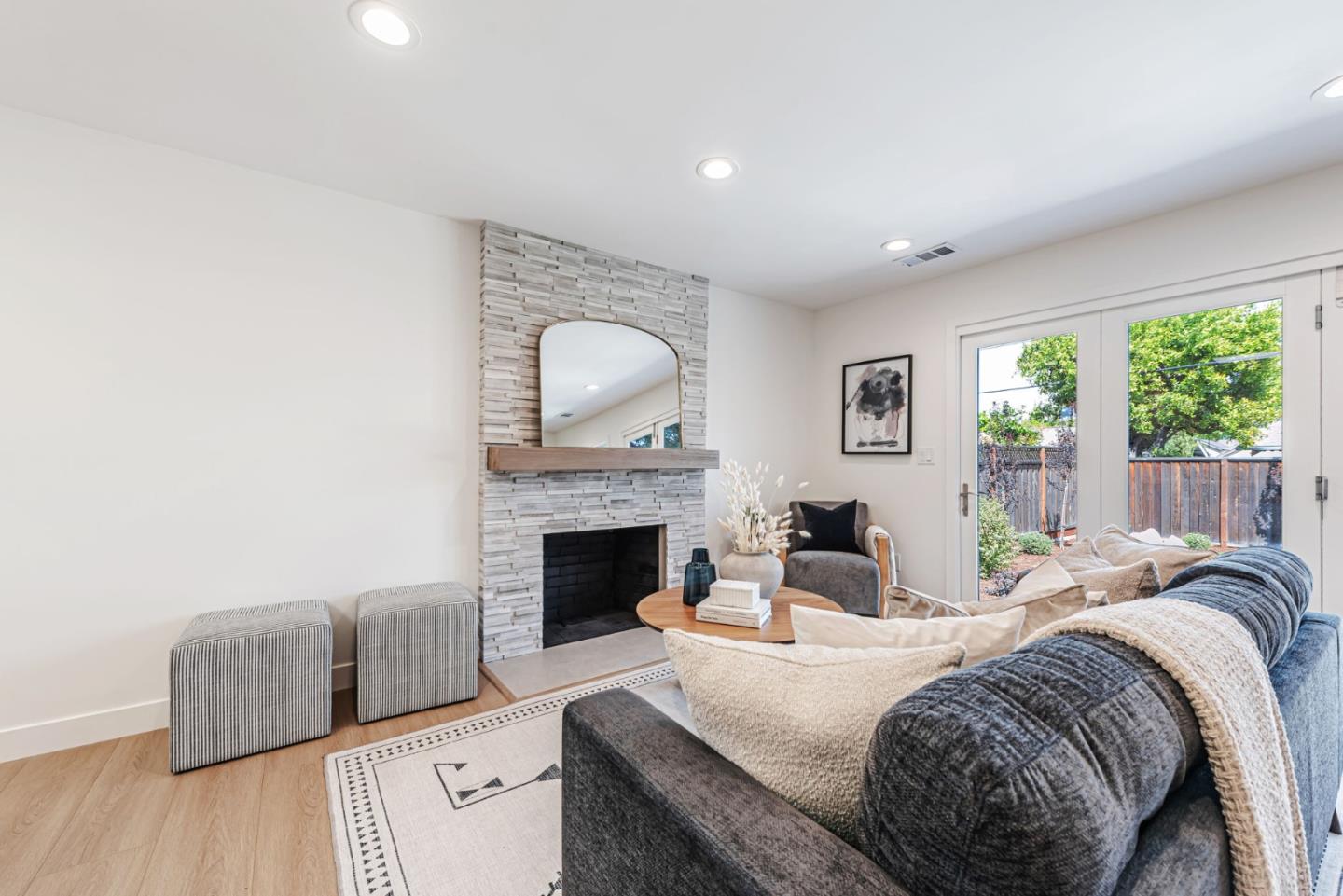 Detail Gallery Image 12 of 35 For 5278 Herbert Dr, San Jose,  CA 95124 - 4 Beds | 3 Baths