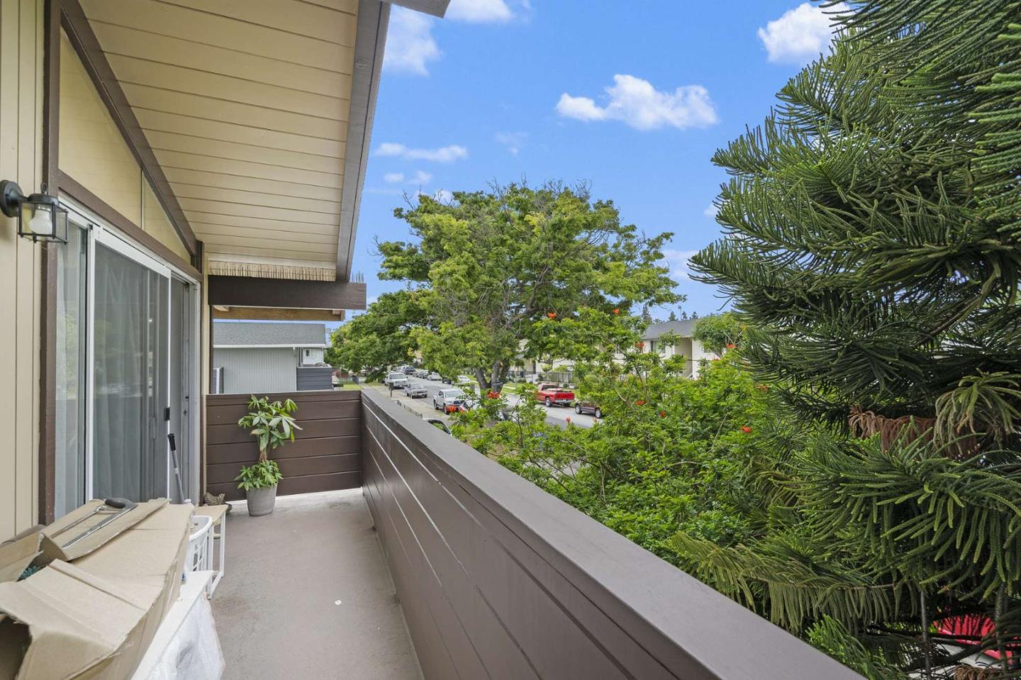 Detail Gallery Image 2 of 14 For 169 Alexander Ave, San Jose,  CA 95116 - – Beds | – Baths