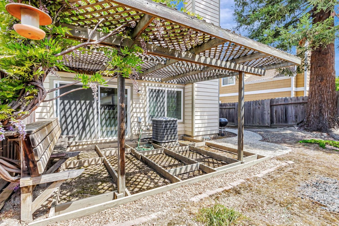 Detail Gallery Image 19 of 19 For 1189 Krebs Ct, San Jose,  CA 95131 - 4 Beds | 2/1 Baths