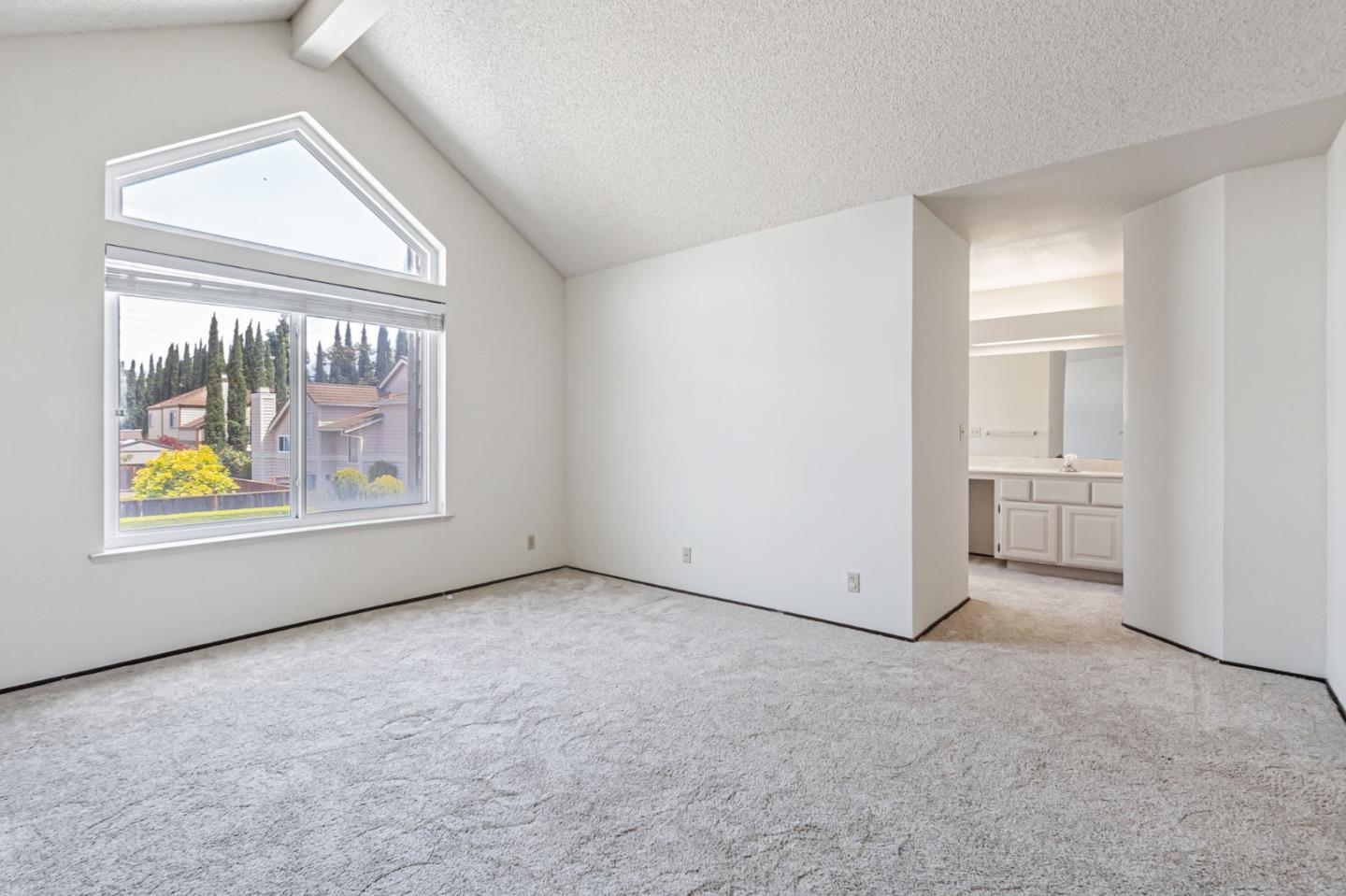 Detail Gallery Image 8 of 19 For 1189 Krebs Ct, San Jose,  CA 95131 - 4 Beds | 2/1 Baths
