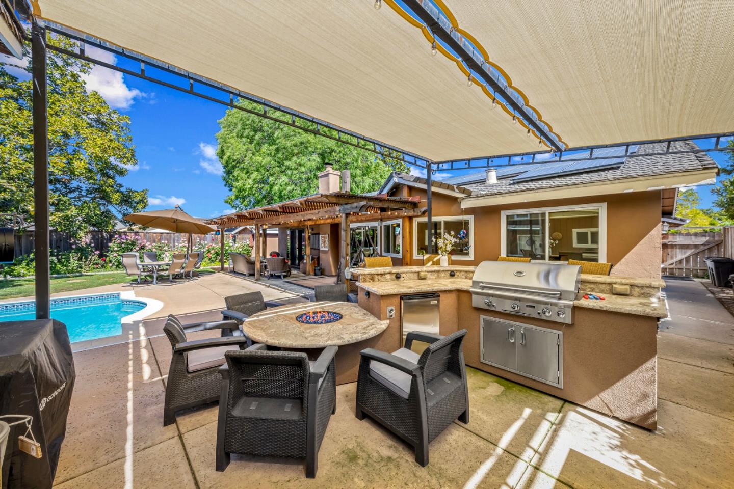 Detail Gallery Image 44 of 67 For 7593 Spruce Ct, Gilroy,  CA 95020 - 3 Beds | 3 Baths