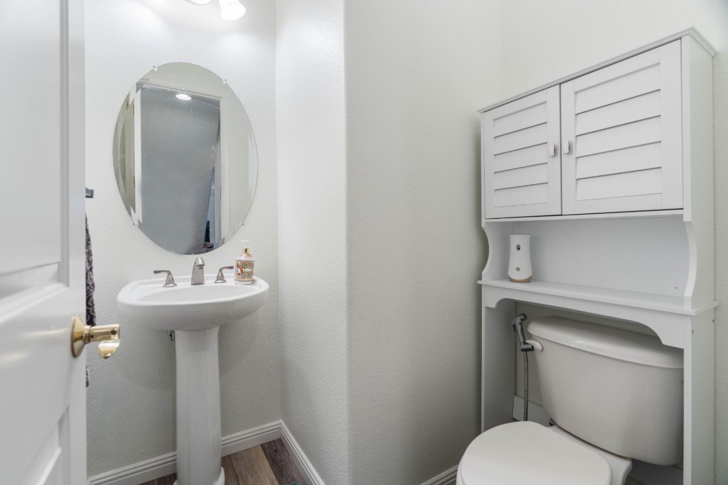 Detail Gallery Image 15 of 44 For 3685 Whitworth Dr, Dublin,  CA 94568 - 3 Beds | 3/1 Baths