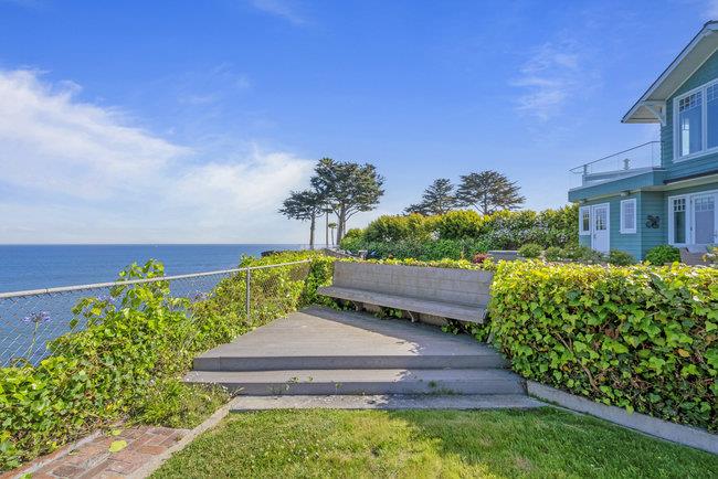Detail Gallery Image 10 of 32 For 4750 Opal Cliff Dr, Santa Cruz,  CA 95062 - 2 Beds | 1/1 Baths