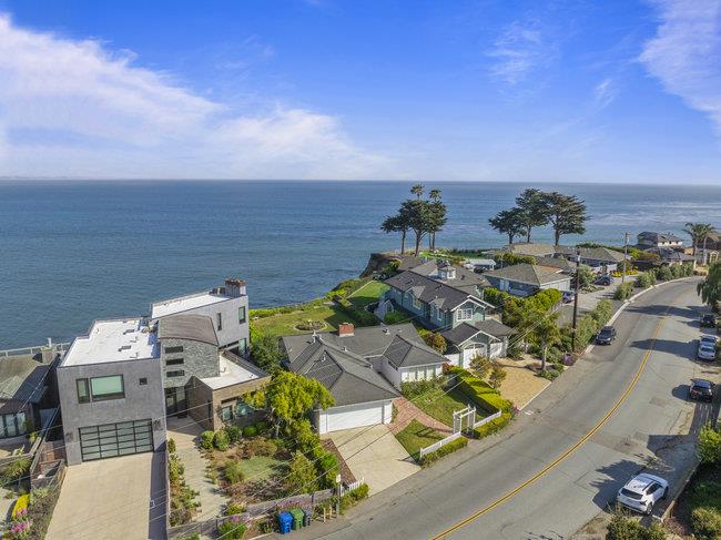Detail Gallery Image 28 of 32 For 4750 Opal Cliff Dr, Santa Cruz,  CA 95062 - 2 Beds | 1/1 Baths