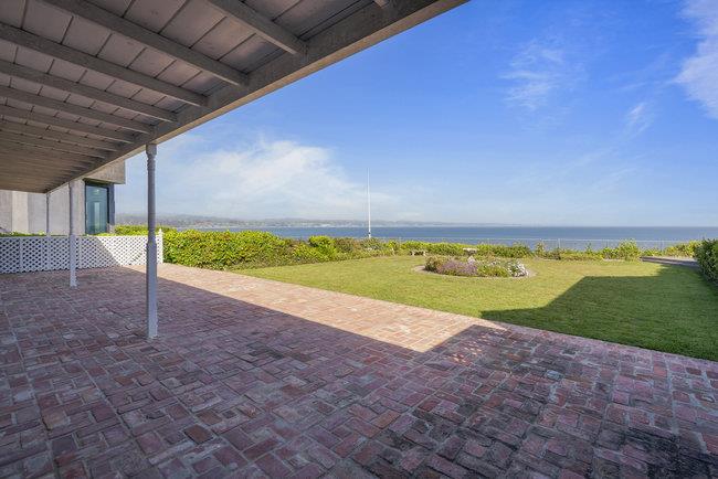 Detail Gallery Image 5 of 32 For 4750 Opal Cliff Dr, Santa Cruz,  CA 95062 - 2 Beds | 1/1 Baths