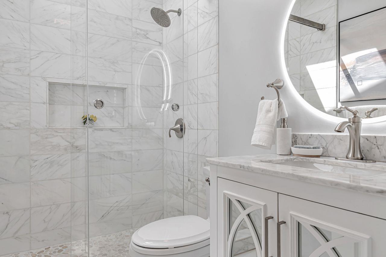 Detail Gallery Image 33 of 63 For 30 Valley Rd, San Carlos,  CA 94070 - 4 Beds | 2 Baths