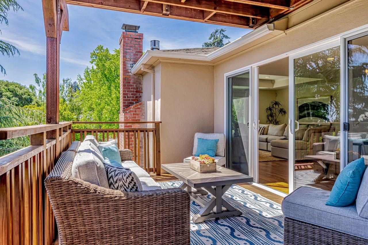 Detail Gallery Image 44 of 63 For 30 Valley Rd, San Carlos,  CA 94070 - 4 Beds | 2 Baths