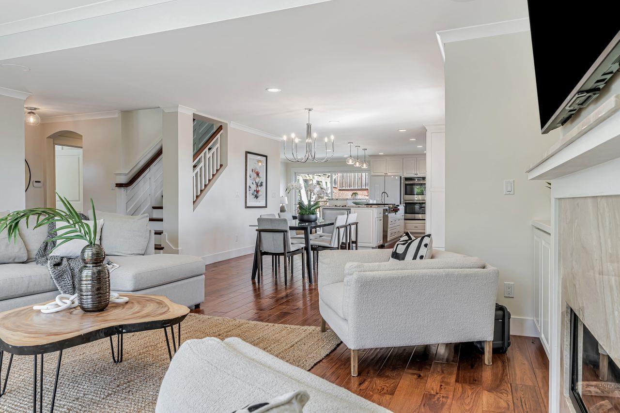 Detail Gallery Image 9 of 63 For 30 Valley Rd, San Carlos,  CA 94070 - 4 Beds | 2 Baths