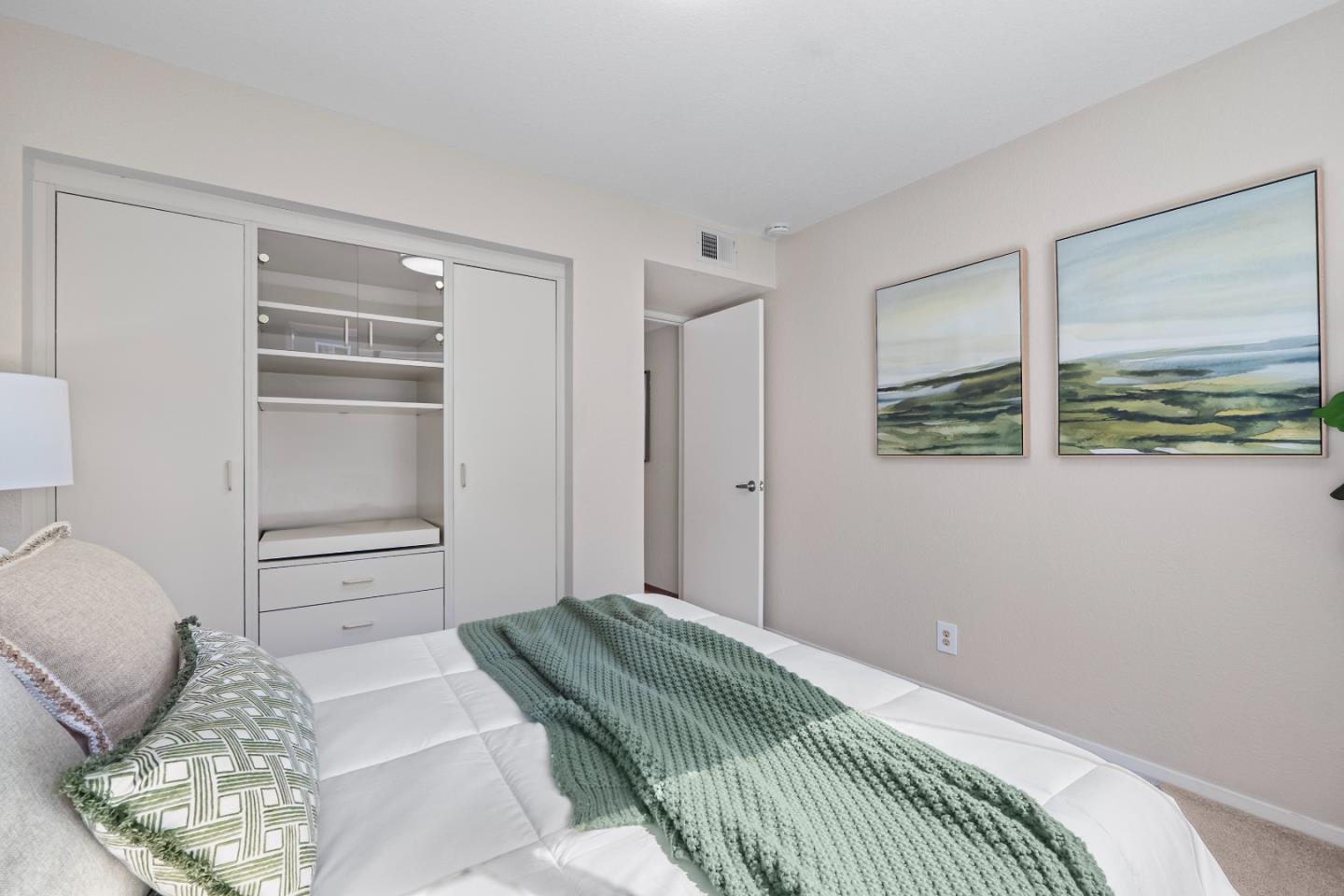 Detail Gallery Image 16 of 40 For 807 Portwalk Pl, Redwood City,  CA 94065 - 3 Beds | 2 Baths