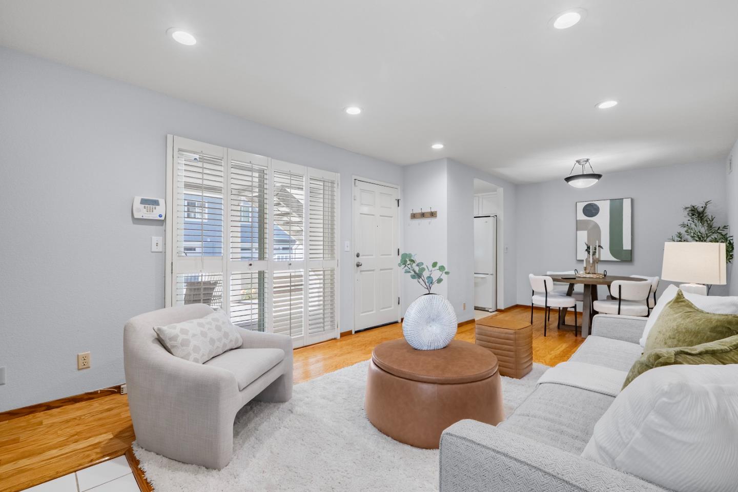Detail Gallery Image 2 of 40 For 807 Portwalk Pl, Redwood City,  CA 94065 - 3 Beds | 2 Baths