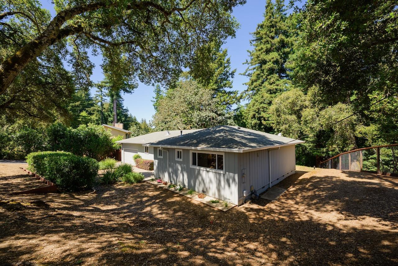 Detail Gallery Image 7 of 73 For 15 Cumbre Ln, Scotts Valley,  CA 95066 - 3 Beds | 2 Baths