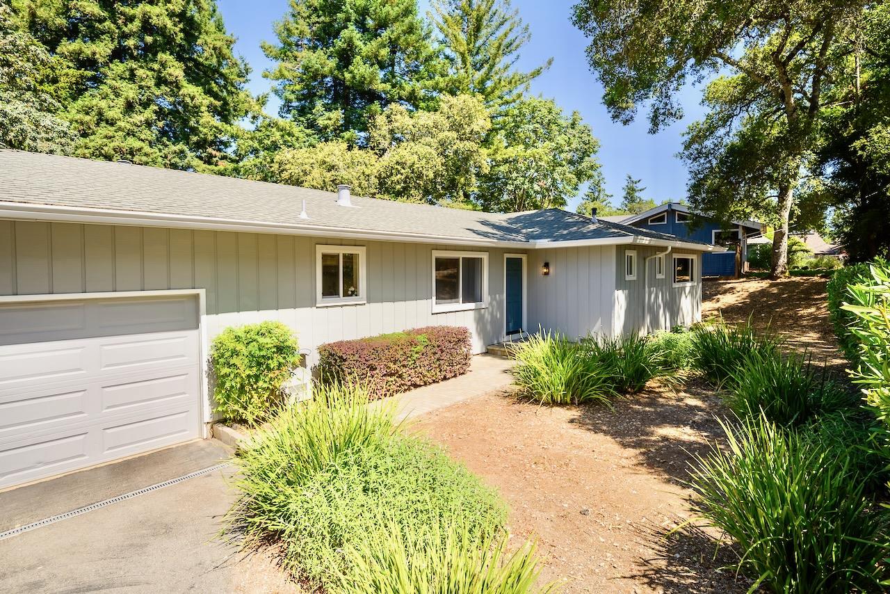 Detail Gallery Image 9 of 73 For 15 Cumbre Ln, Scotts Valley,  CA 95066 - 3 Beds | 2 Baths