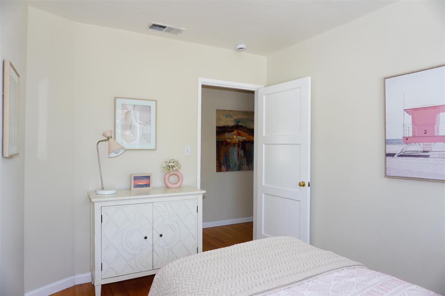 Detail Gallery Image 19 of 30 For 1064 Meridian Ave, San Jose,  CA 95125 - 3 Beds | 2 Baths