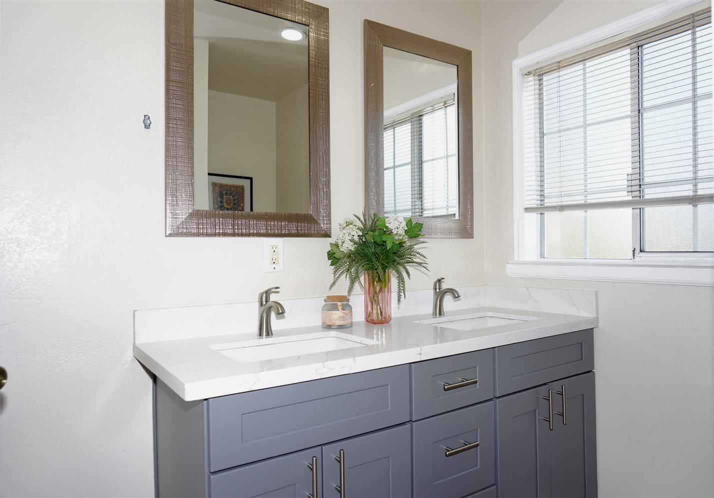 Detail Gallery Image 20 of 30 For 1064 Meridian Ave, San Jose,  CA 95125 - 3 Beds | 2 Baths
