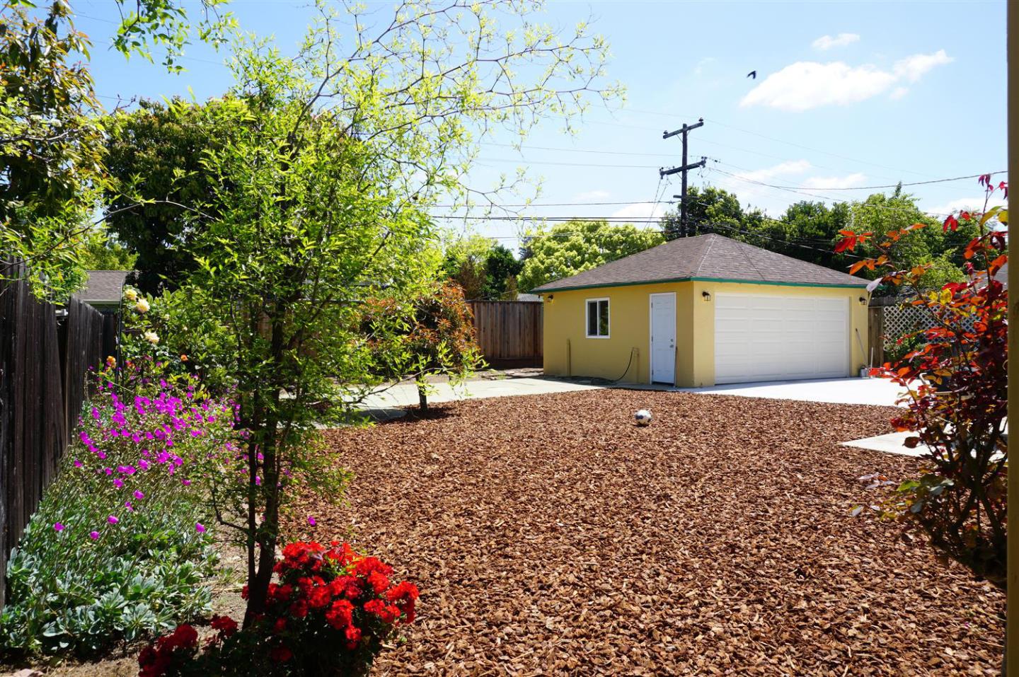 Detail Gallery Image 30 of 30 For 1064 Meridian Ave, San Jose,  CA 95125 - 3 Beds | 2 Baths
