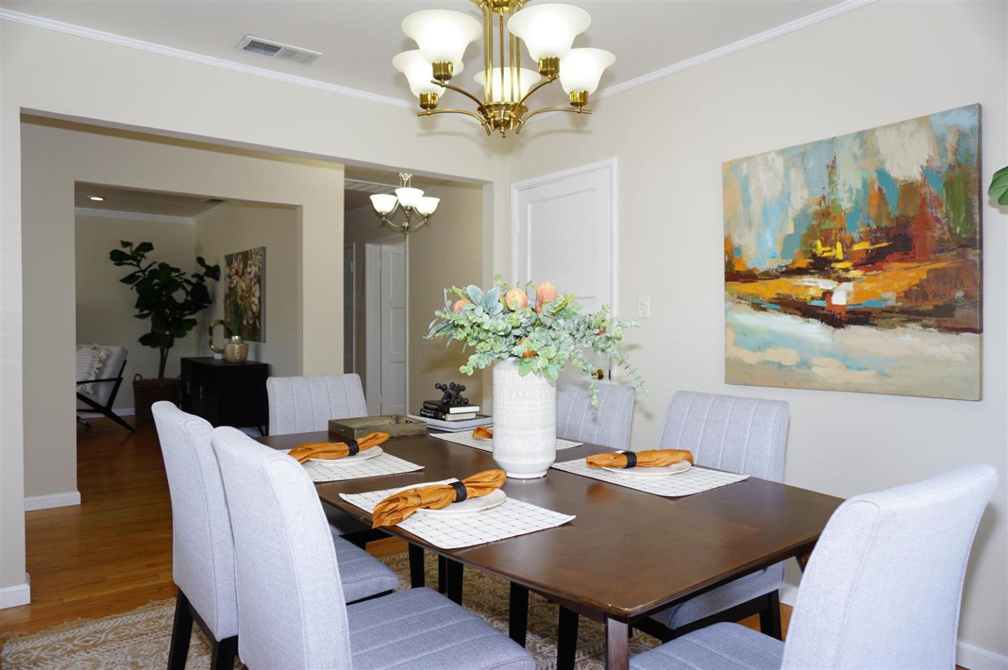 Detail Gallery Image 8 of 30 For 1064 Meridian Ave, San Jose,  CA 95125 - 3 Beds | 2 Baths