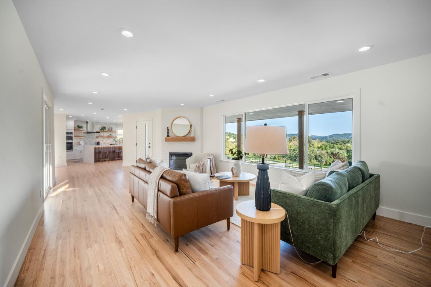 Detail Gallery Image 14 of 56 For 2275 Llagas Rd, Morgan Hill,  CA 95037 - 3 Beds | 2/1 Baths