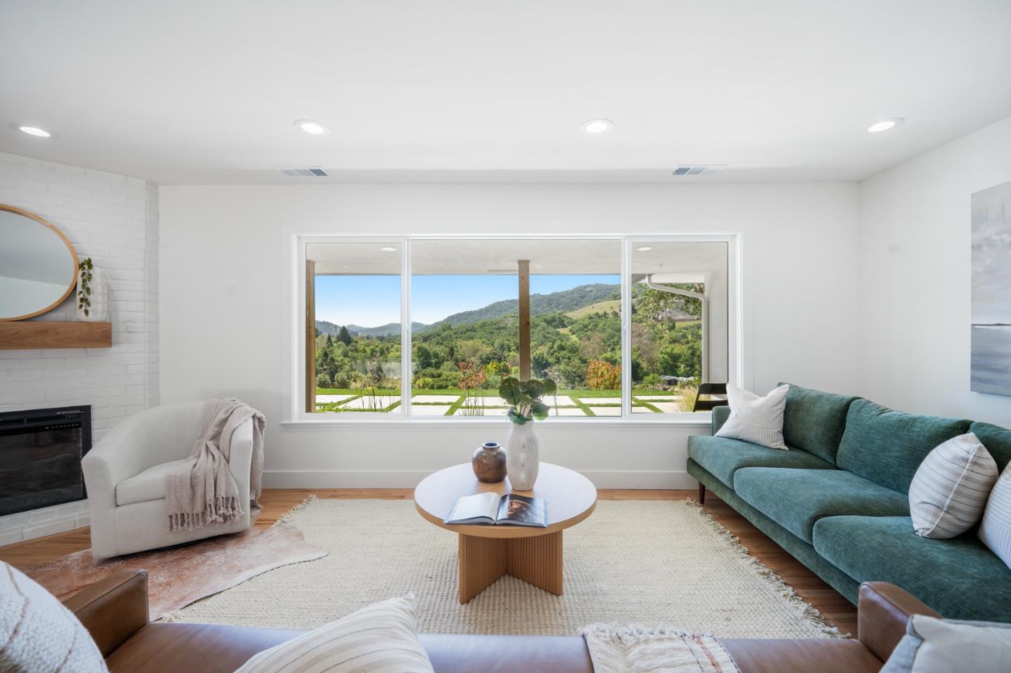 Detail Gallery Image 15 of 56 For 2275 Llagas Rd, Morgan Hill,  CA 95037 - 3 Beds | 2/1 Baths