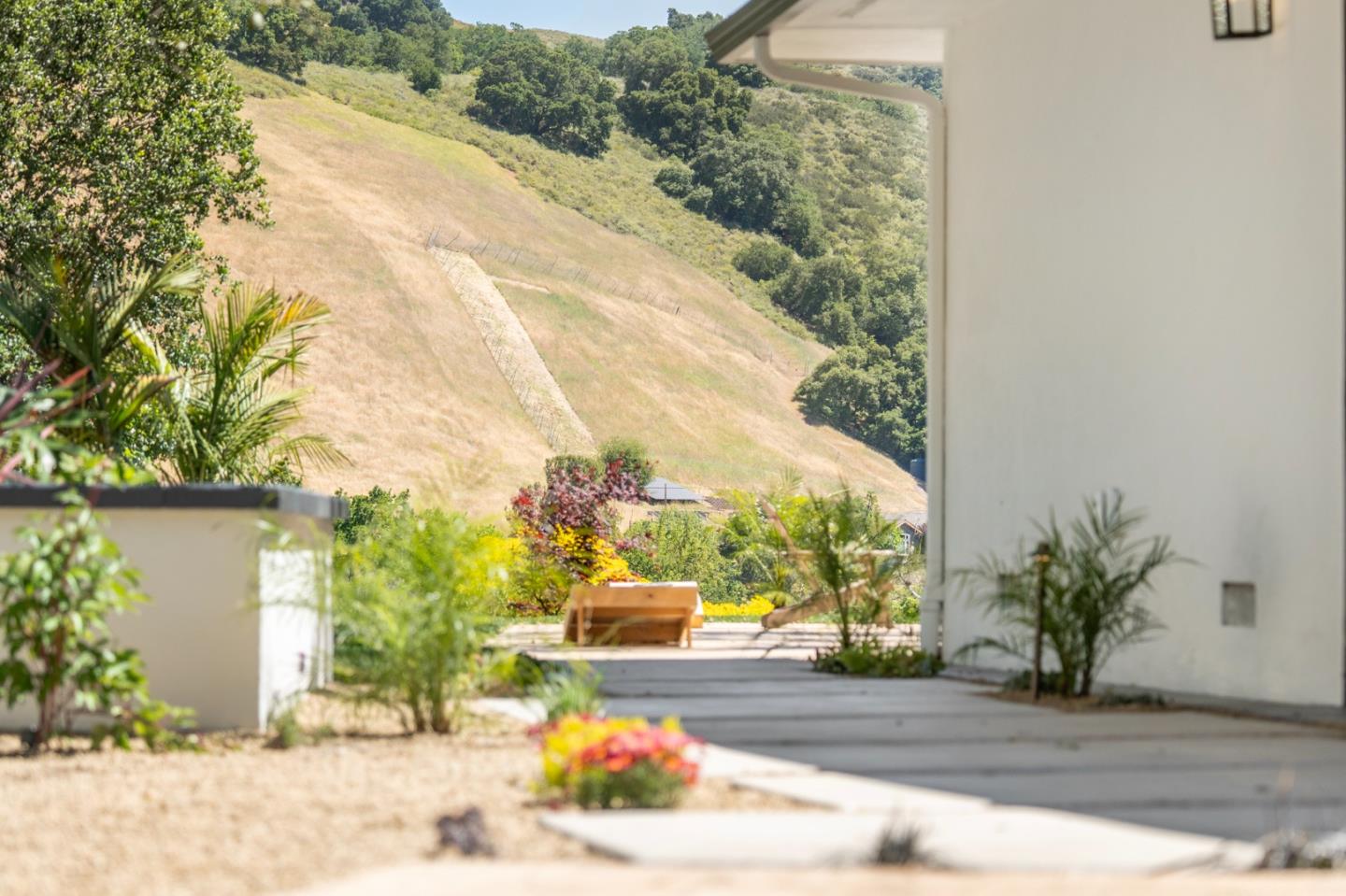 Detail Gallery Image 29 of 56 For 2275 Llagas Rd, Morgan Hill,  CA 95037 - 3 Beds | 2/1 Baths