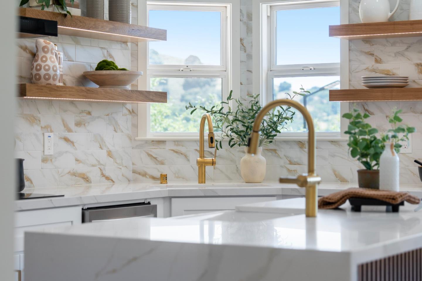 Detail Gallery Image 6 of 56 For 2275 Llagas Rd, Morgan Hill,  CA 95037 - 3 Beds | 2/1 Baths