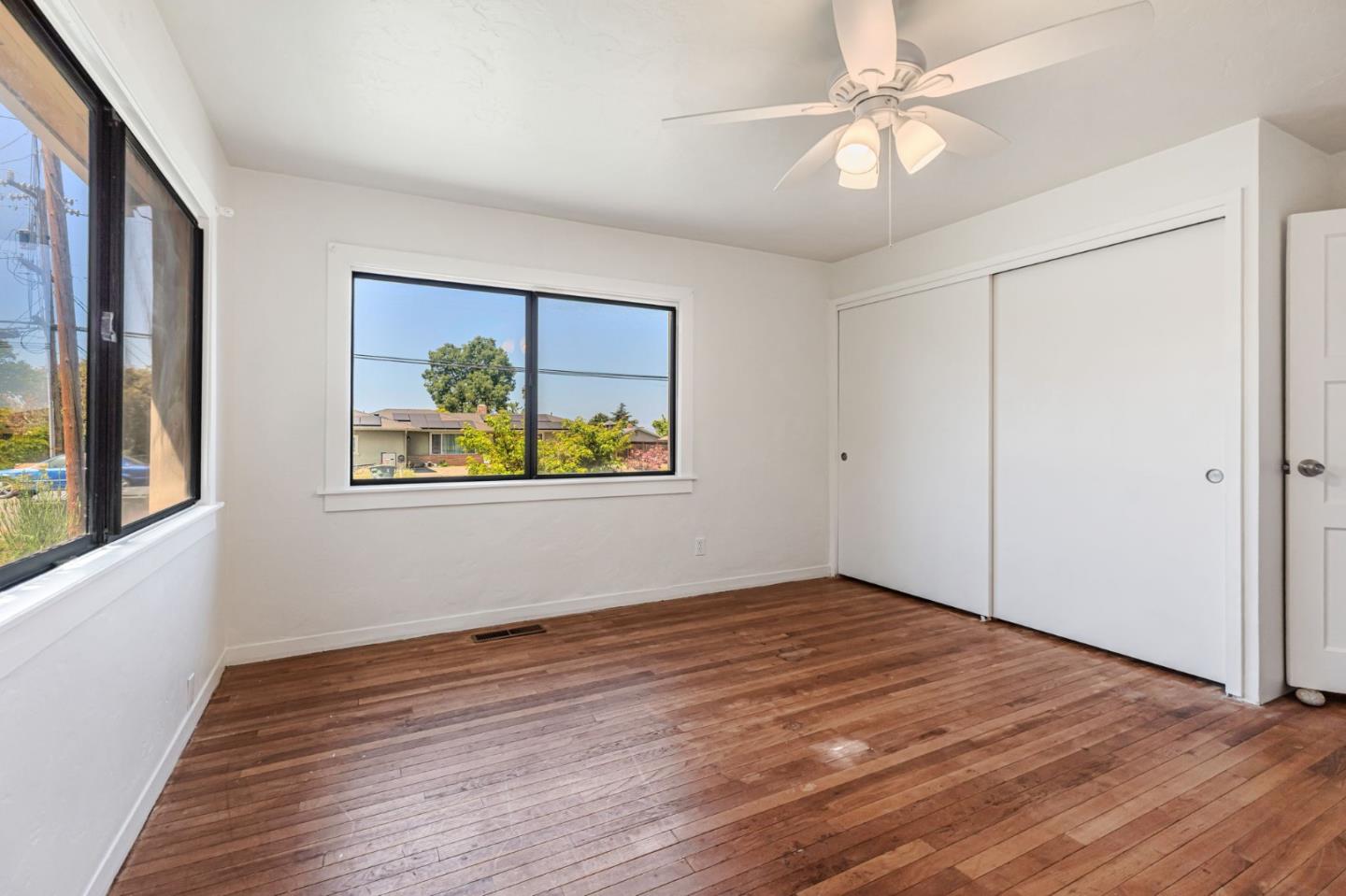 Detail Gallery Image 16 of 47 For 1711 Valley View Rd, Hollister,  CA 95023 - 2 Beds | 1/1 Baths