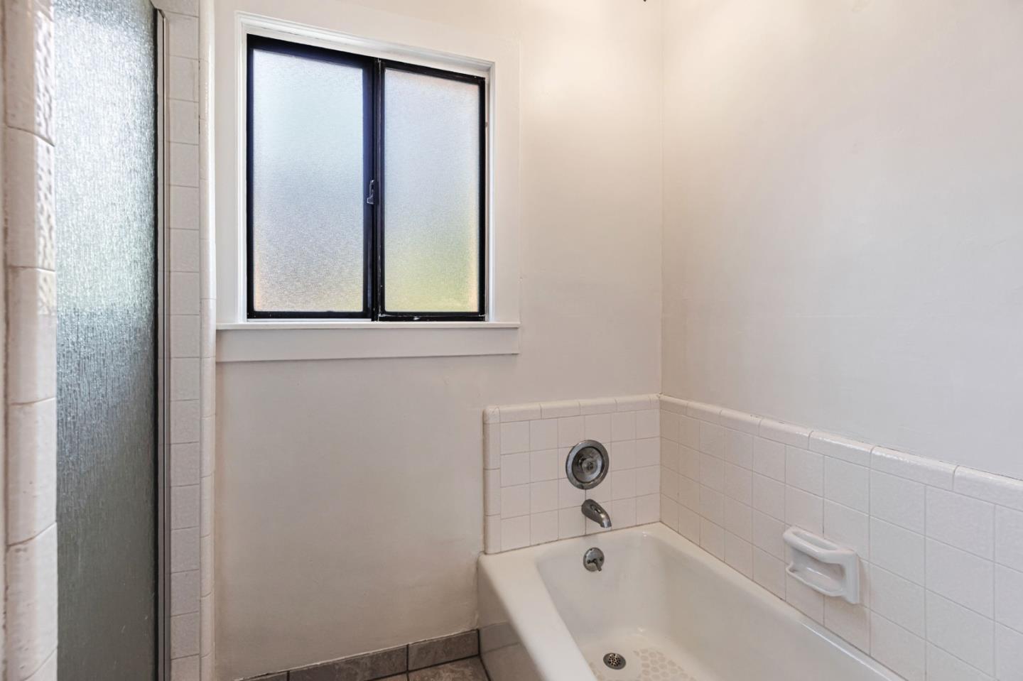 Detail Gallery Image 26 of 47 For 1711 Valley View Rd, Hollister,  CA 95023 - 2 Beds | 1/1 Baths