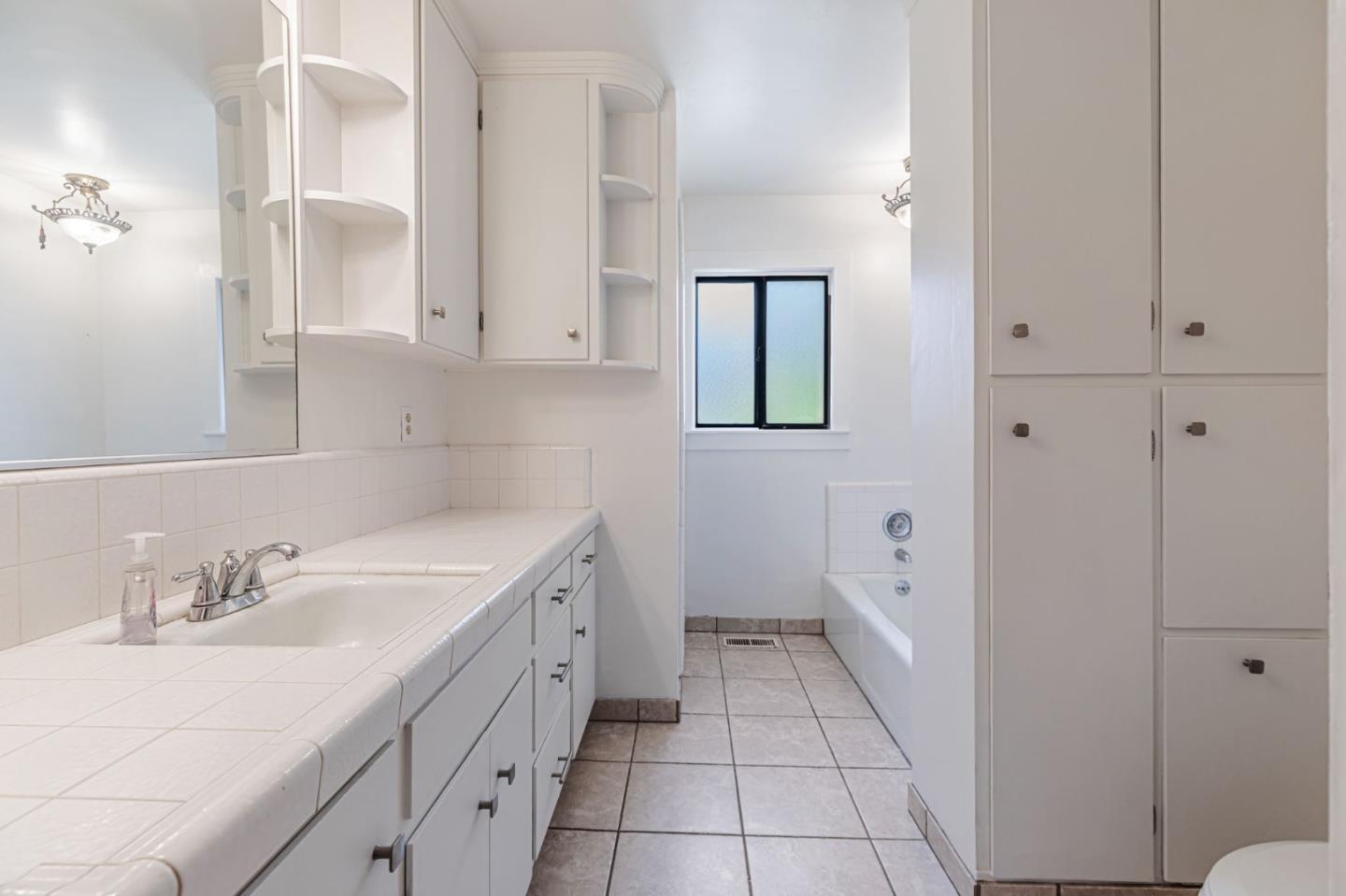 Detail Gallery Image 27 of 47 For 1711 Valley View Rd, Hollister,  CA 95023 - 2 Beds | 1/1 Baths