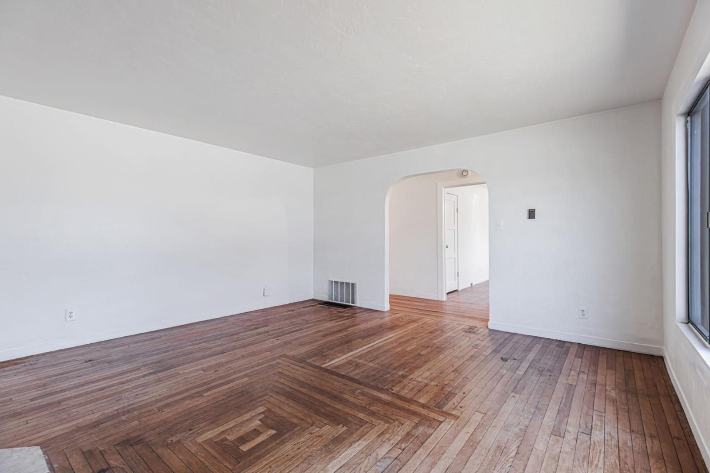 Detail Gallery Image 7 of 47 For 1711 Valley View Rd, Hollister,  CA 95023 - 2 Beds | 1/1 Baths