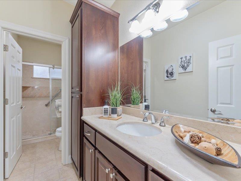 Detail Gallery Image 26 of 38 For 5332 Shenado Ln, San Jose,  CA 95136 - 4 Beds | 3 Baths
