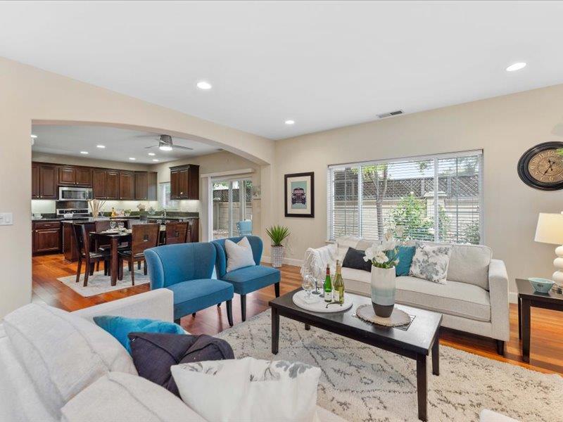 Detail Gallery Image 8 of 38 For 5332 Shenado Ln, San Jose,  CA 95136 - 4 Beds | 3 Baths