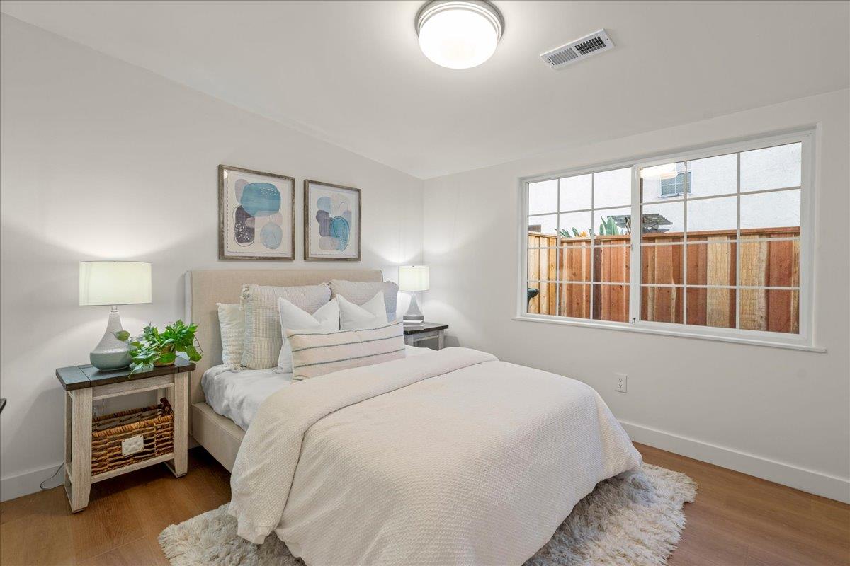 Detail Gallery Image 16 of 34 For 880 Las Palmas Dr, Santa Clara,  CA 95051 - 4 Beds | 3 Baths