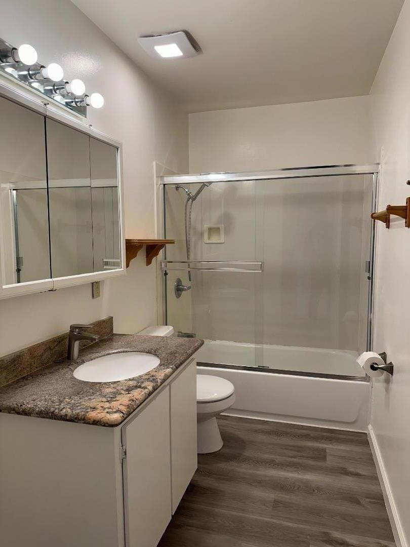 Detail Gallery Image 7 of 14 For 4685 Persimmon Pl, San Jose,  CA 95129 - 3 Beds | 1/1 Baths