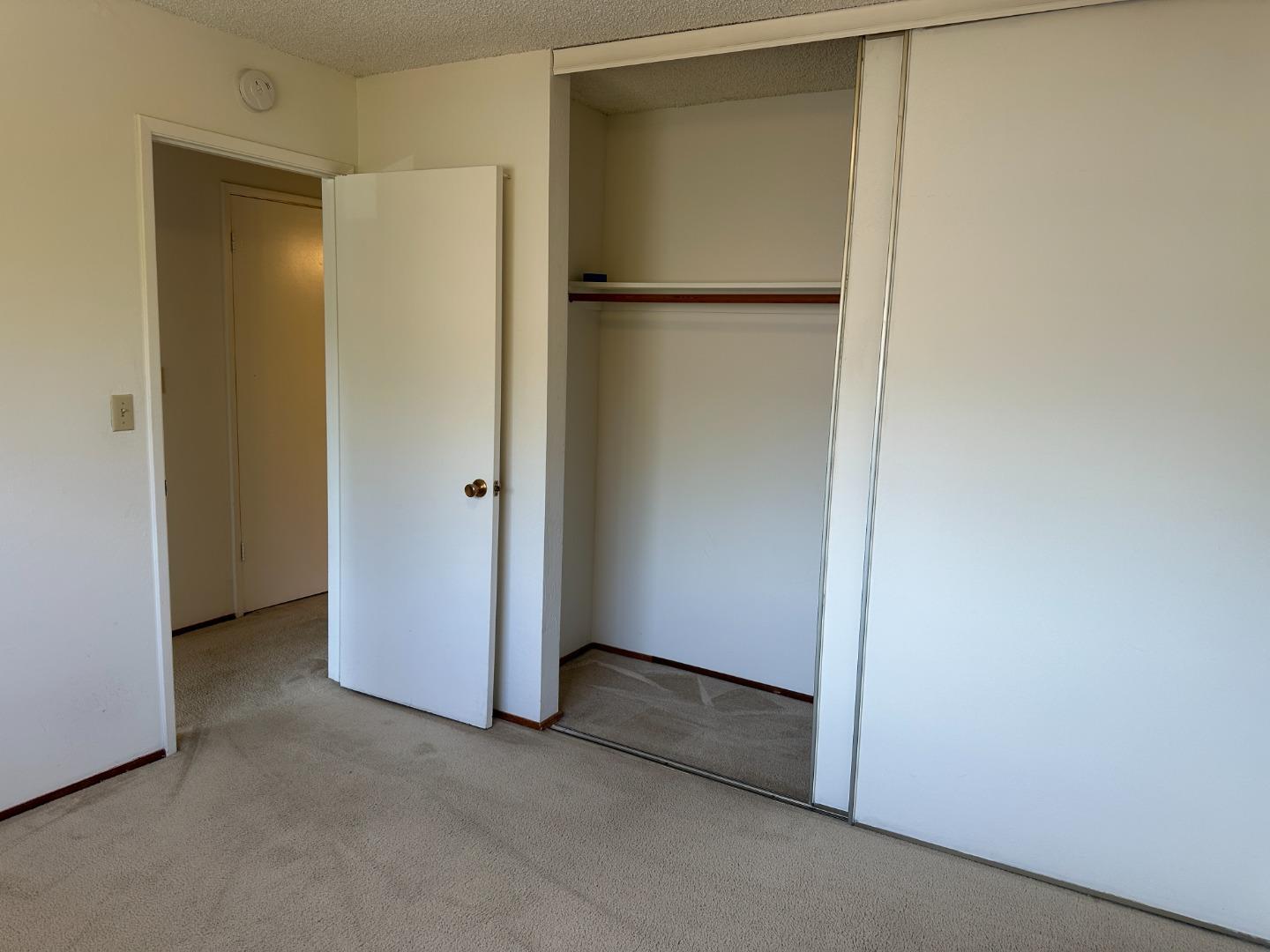 Detail Gallery Image 9 of 14 For 4685 Persimmon Pl, San Jose,  CA 95129 - 3 Beds | 1/1 Baths