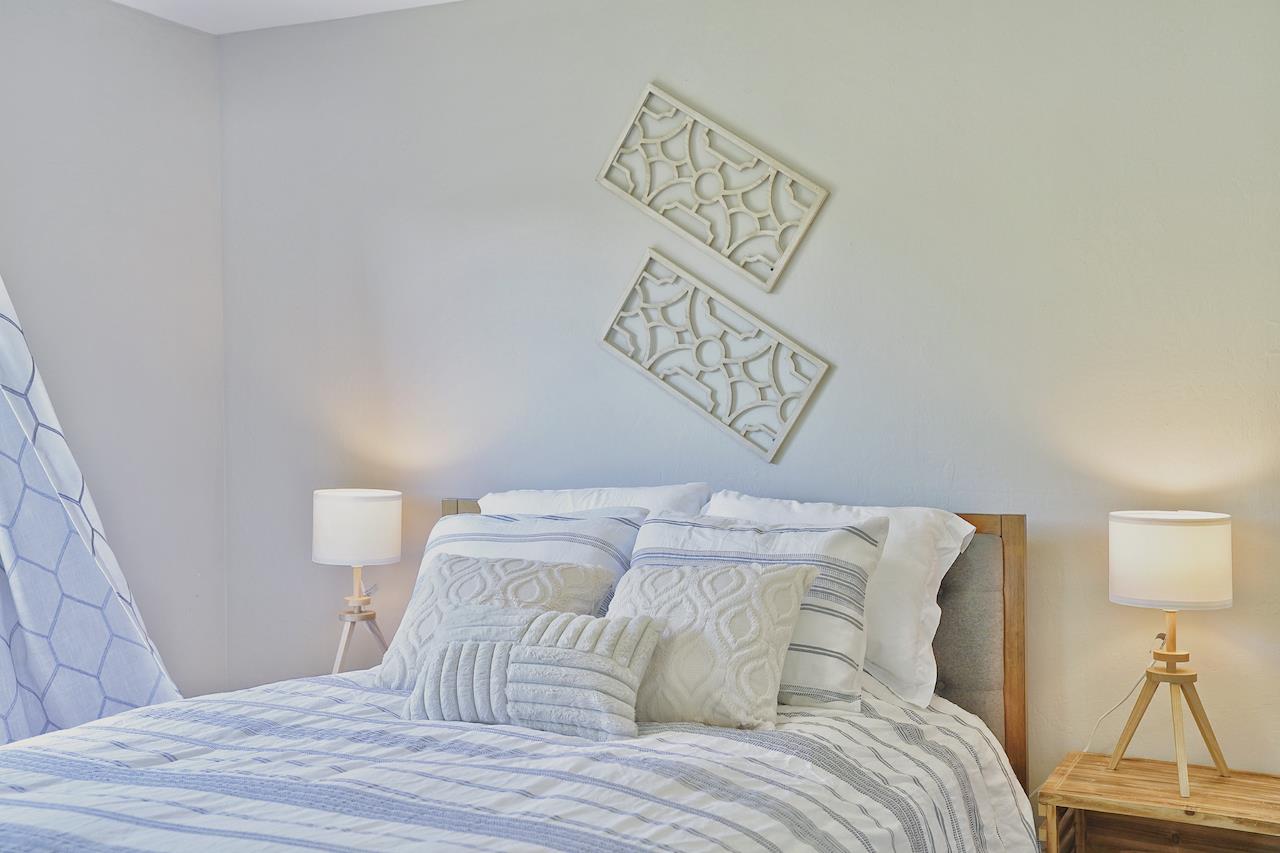 Detail Gallery Image 17 of 33 For 335 Grove St, Half Moon Bay,  CA 94019 - 3 Beds | 2 Baths