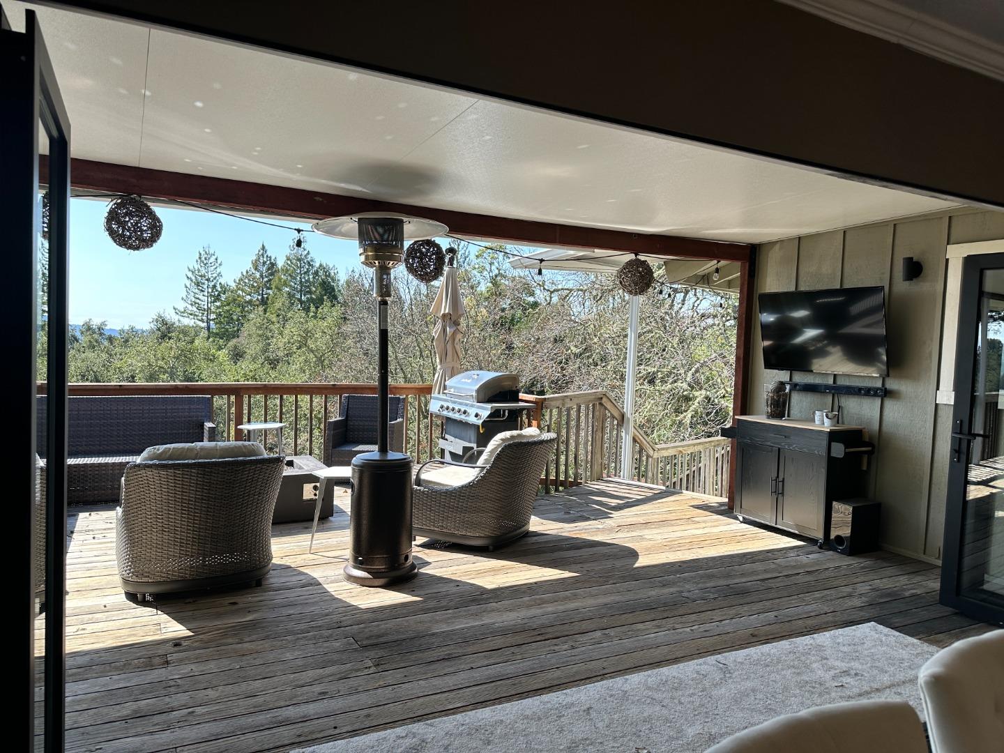 Detail Gallery Image 7 of 28 For 24705 Santa Cruz Hwy, Los Gatos,  CA 95033 - 4 Beds | 3/1 Baths