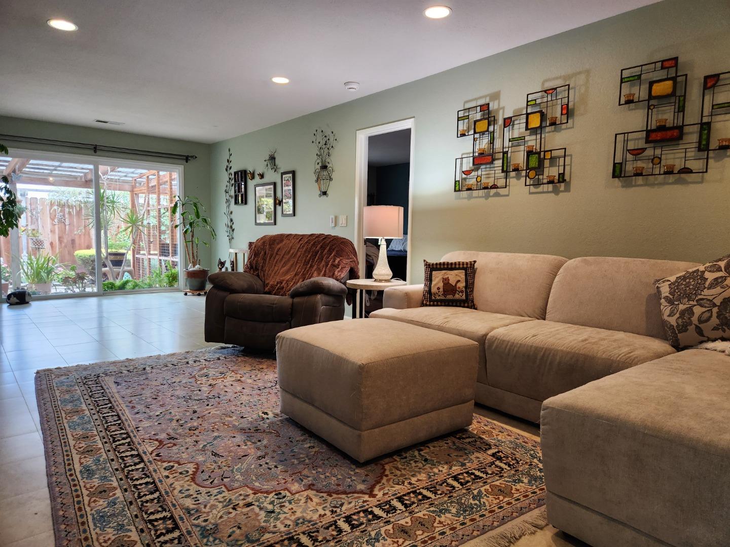 Detail Gallery Image 3 of 18 For 764 Bronte Ave, Watsonville,  CA 95076 - 2 Beds | 2 Baths