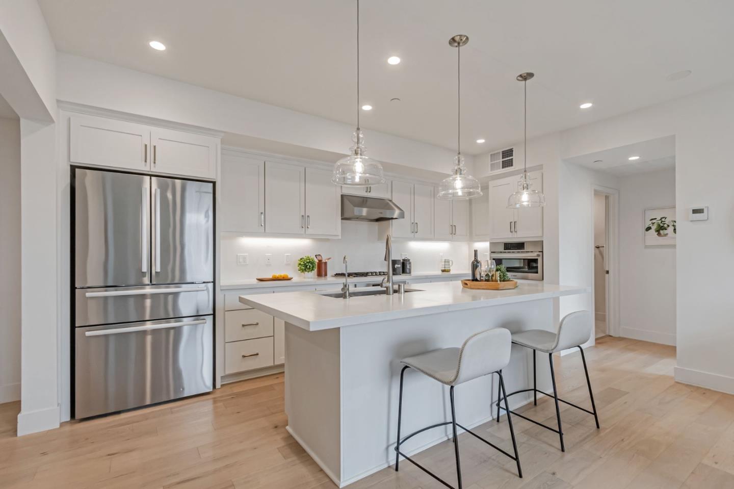 Detail Gallery Image 12 of 40 For 16009 Bartlett Ct, Los Gatos,  CA 95032 - 2 Beds | 2 Baths