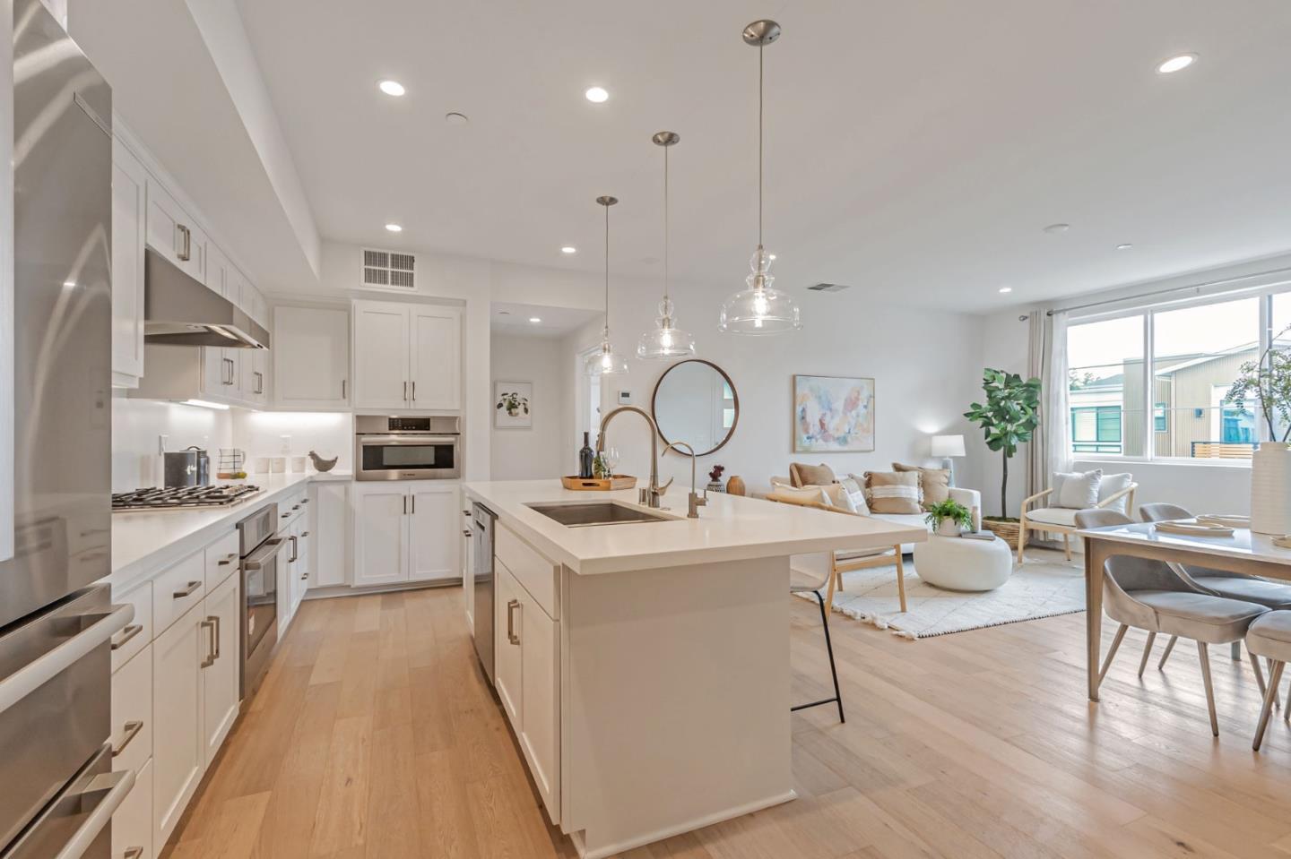 Detail Gallery Image 13 of 40 For 16009 Bartlett Ct, Los Gatos,  CA 95032 - 2 Beds | 2 Baths