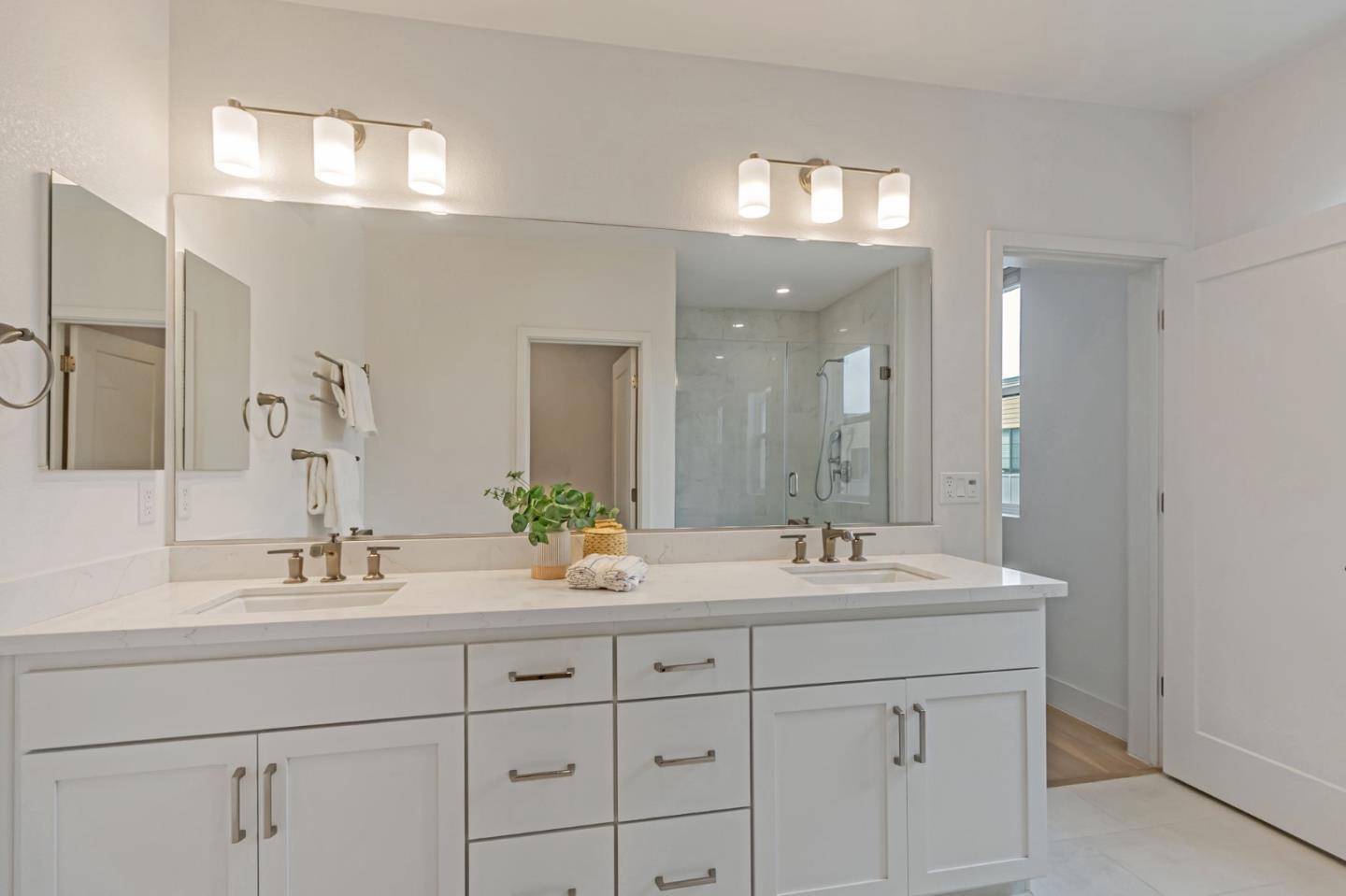 Detail Gallery Image 19 of 40 For 16009 Bartlett Ct, Los Gatos,  CA 95032 - 2 Beds | 2 Baths