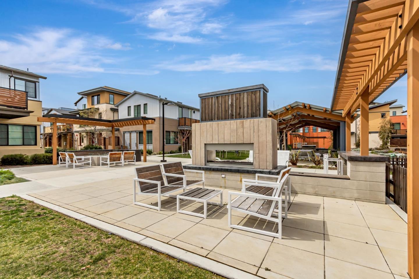 Detail Gallery Image 32 of 40 For 16009 Bartlett Ct, Los Gatos,  CA 95032 - 2 Beds | 2 Baths