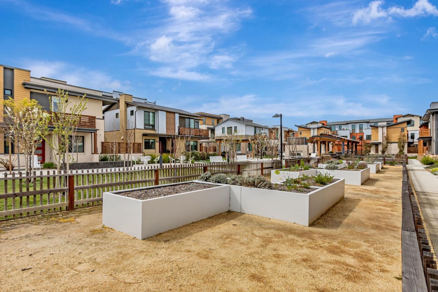 Detail Gallery Image 35 of 40 For 16009 Bartlett Ct, Los Gatos,  CA 95032 - 2 Beds | 2 Baths
