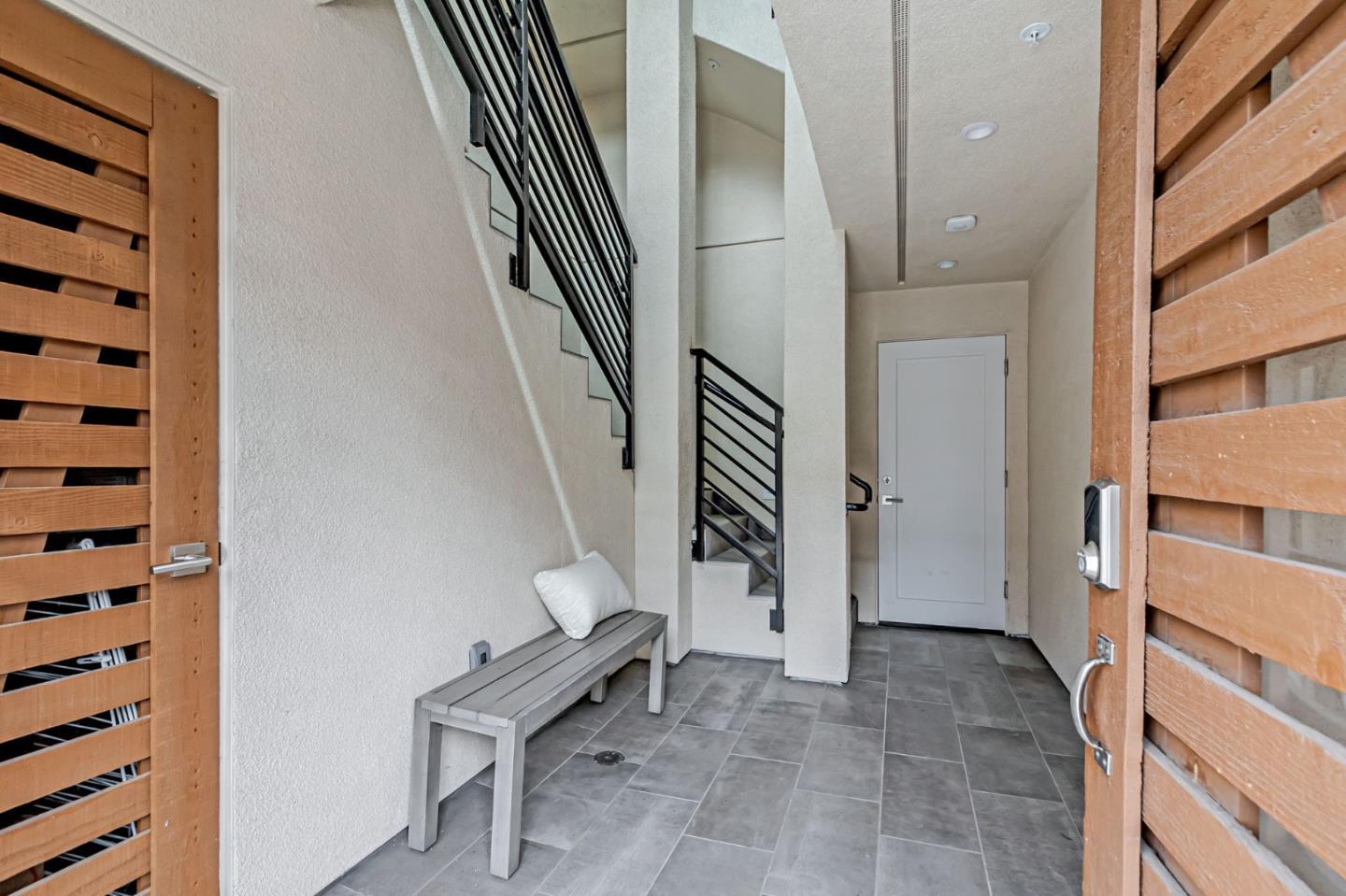 Detail Gallery Image 5 of 40 For 16009 Bartlett Ct, Los Gatos,  CA 95032 - 2 Beds | 2 Baths