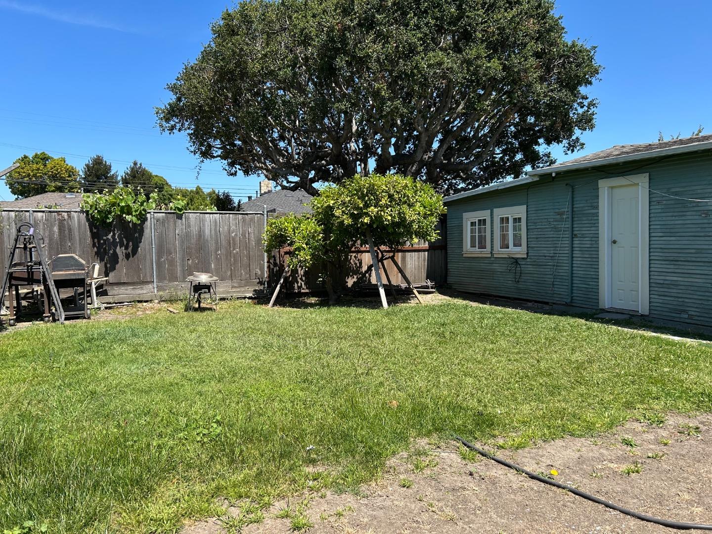 Detail Gallery Image 7 of 12 For 515 Mckenzie Ave, Watsonville,  CA 95076 - 2 Beds | 1 Baths