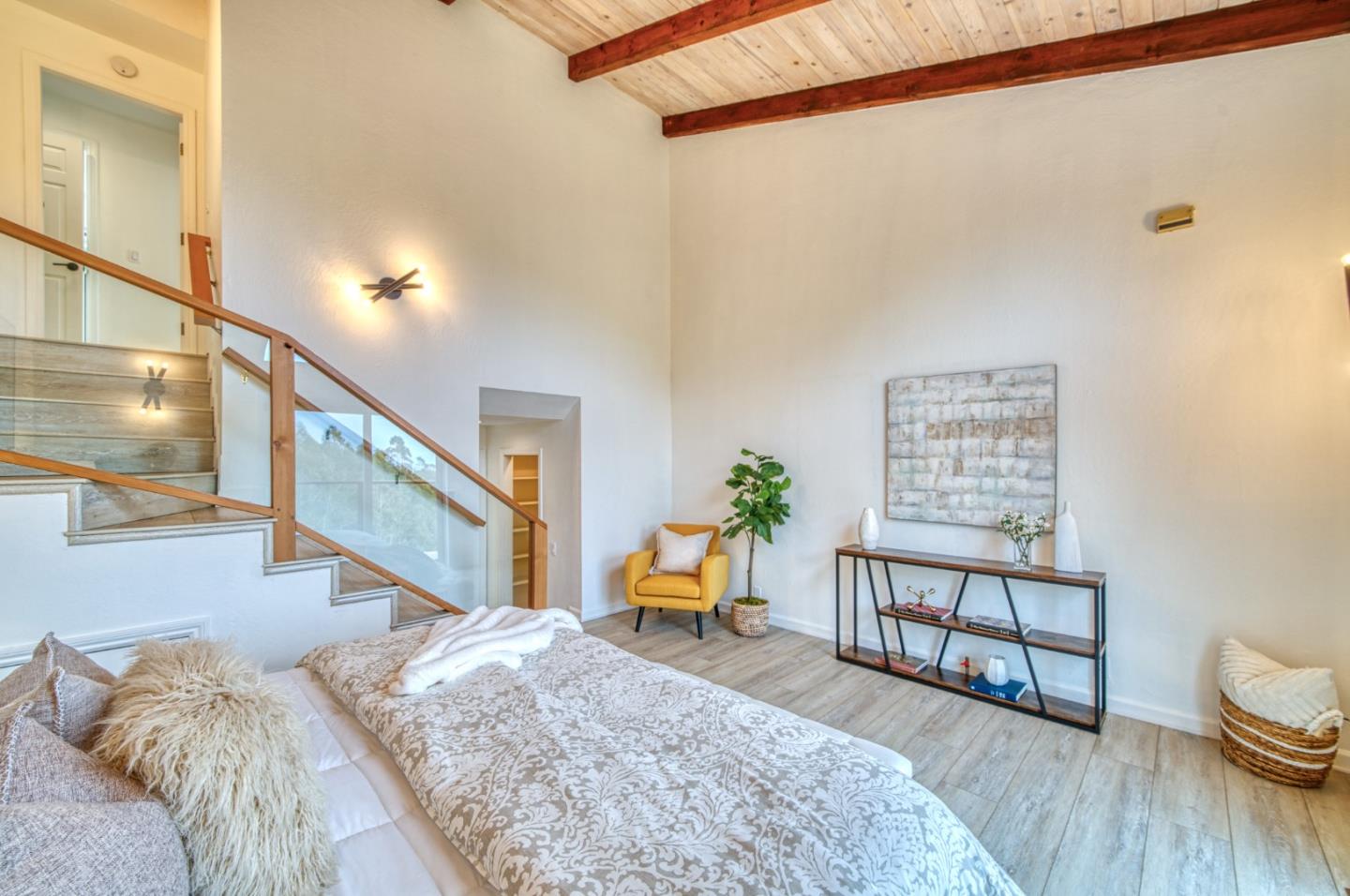 Detail Gallery Image 28 of 70 For 770 Alta Vista Rd, Montara,  CA 94037 - 6 Beds | 5/1 Baths