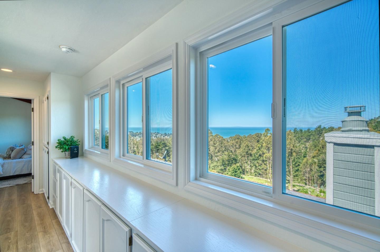 Detail Gallery Image 35 of 70 For 770 Alta Vista Rd, Montara,  CA 94037 - 6 Beds | 5/1 Baths