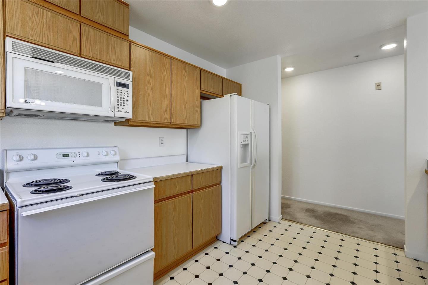 Detail Gallery Image 19 of 33 For 952 S 11th St #231,  San Jose,  CA 95112 - 2 Beds | 2 Baths